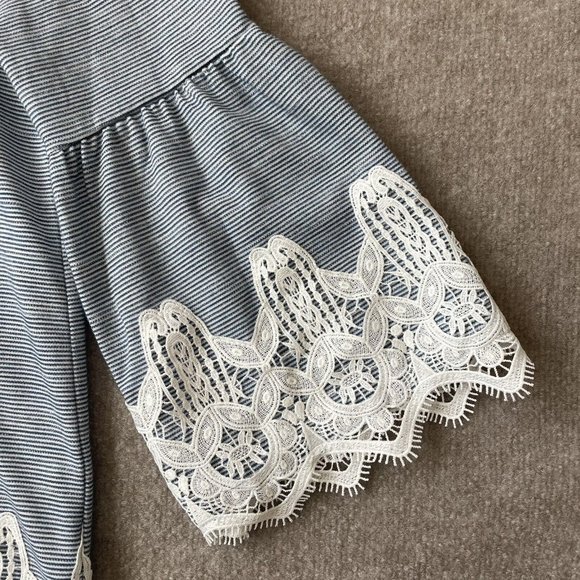 Chico's Shirt Womens 0 (Small) Blue White Striped Lace Bell Sleeves Hem Casual - Picture 4 of 8